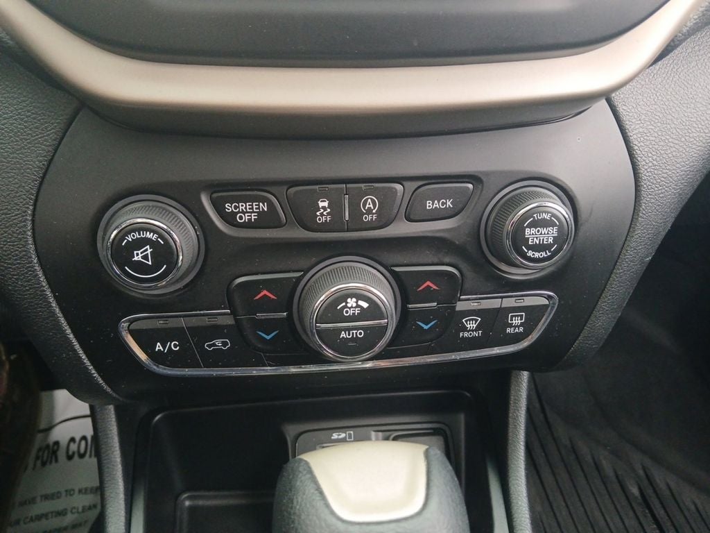 2016 Jeep Cherokee 75th Anniversary Edition