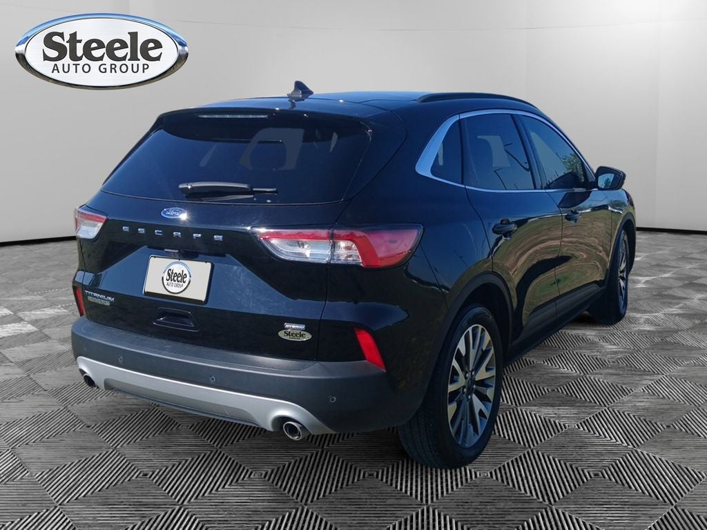 2020 Ford Escape Hybrid Titanium