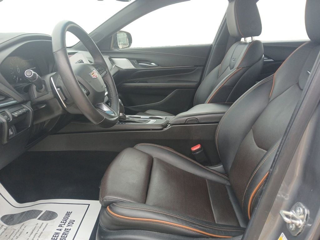 2022 Cadillac CT4 Sport