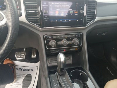 2023 Volkswagen Atlas Cross Sport 3.6L V6 SEL R-Line