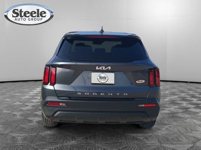 2022 Kia Sorento LX