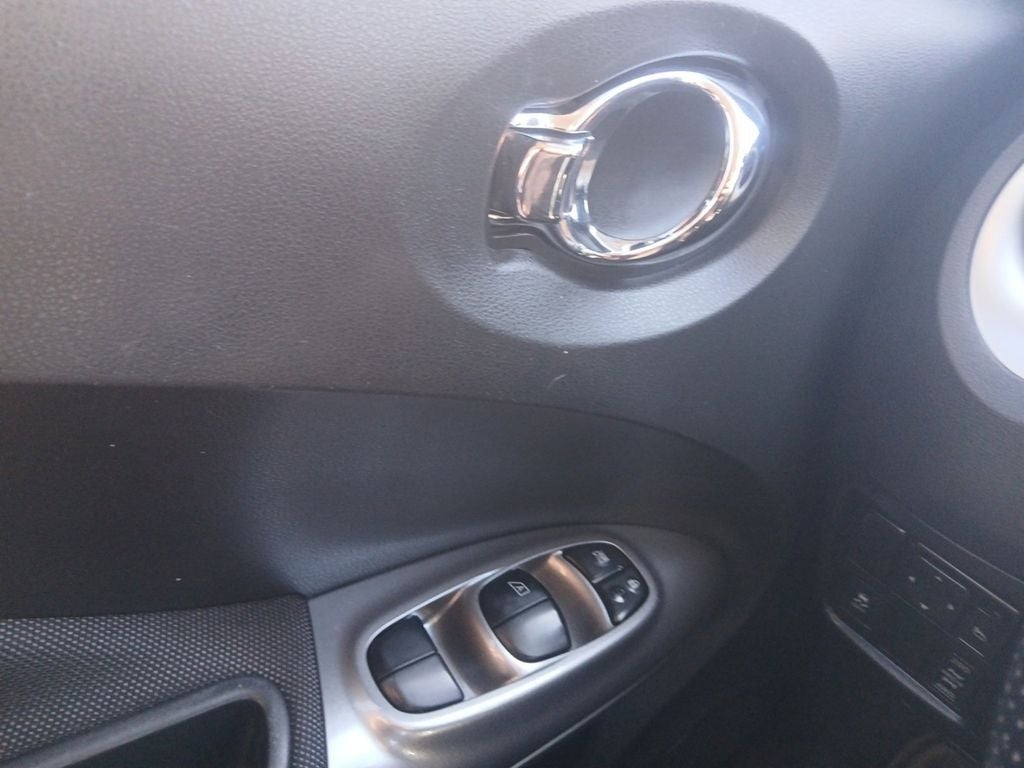 2011 Nissan Juke SL