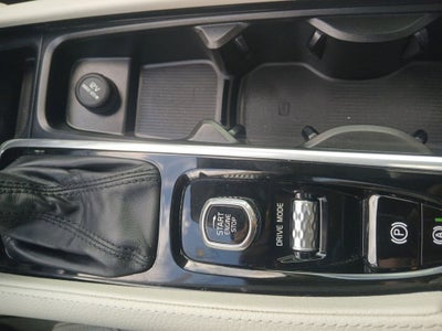 2019 Volvo XC90 T5 Momentum