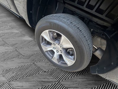 2020 RAM 1500 Laramie Crew Cab 4x4 5'7" Box