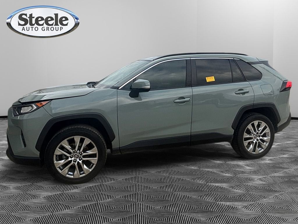 2020 Toyota RAV4 XLE Premium