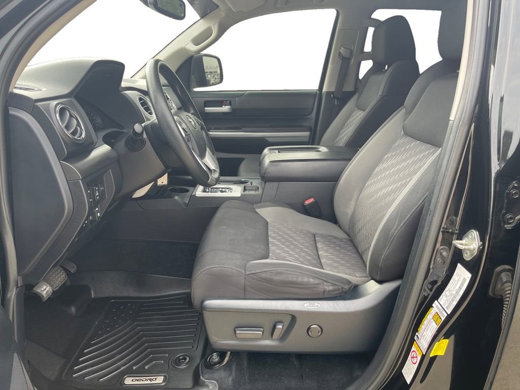 2018 Toyota Tundra SR5 5.7L V8