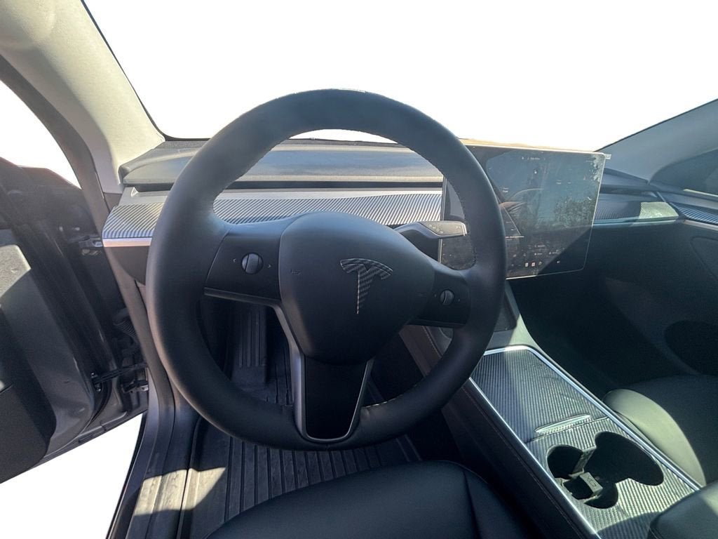 2025 Tesla Model Y Performance