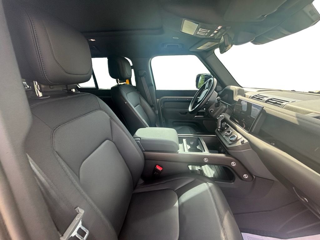 2023 Land Rover Defender 110 X