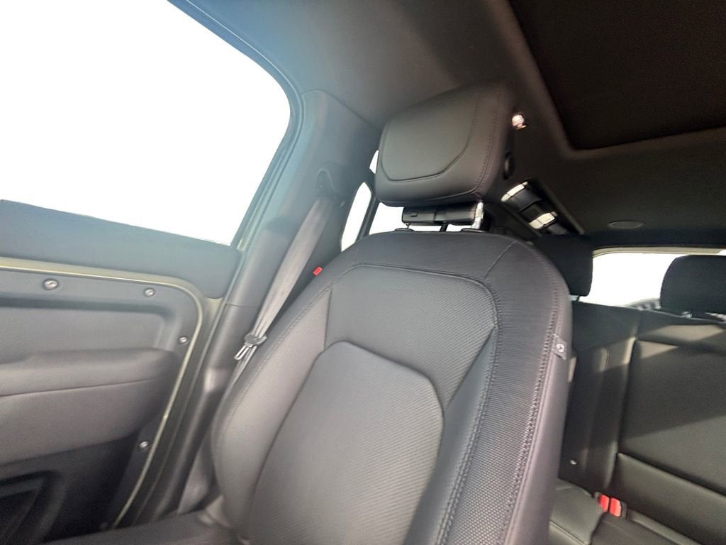 2023 Land Rover Defender 110 X