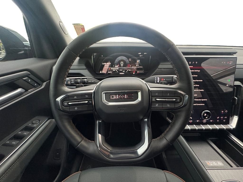 2024 GMC Acadia AT4