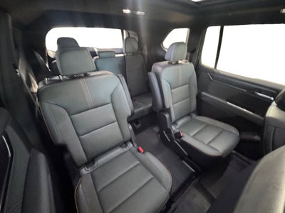 2024 GMC Acadia AT4