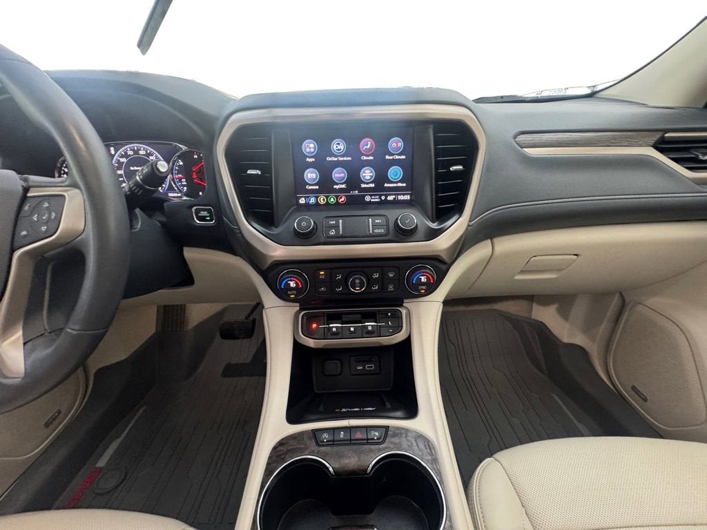 2022 GMC Acadia Denali