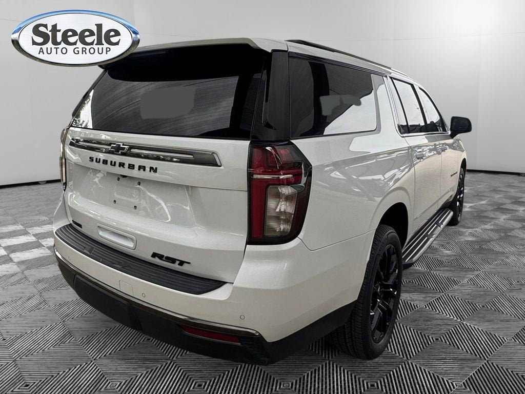 2022 Chevrolet Suburban RST