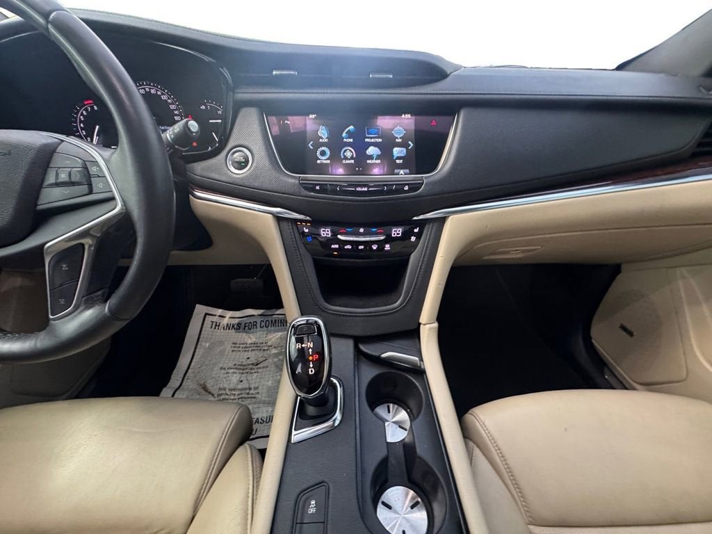2017 Cadillac XT5 Premium Luxury FWD