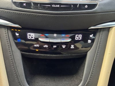 2017 Cadillac XT5 Premium Luxury FWD
