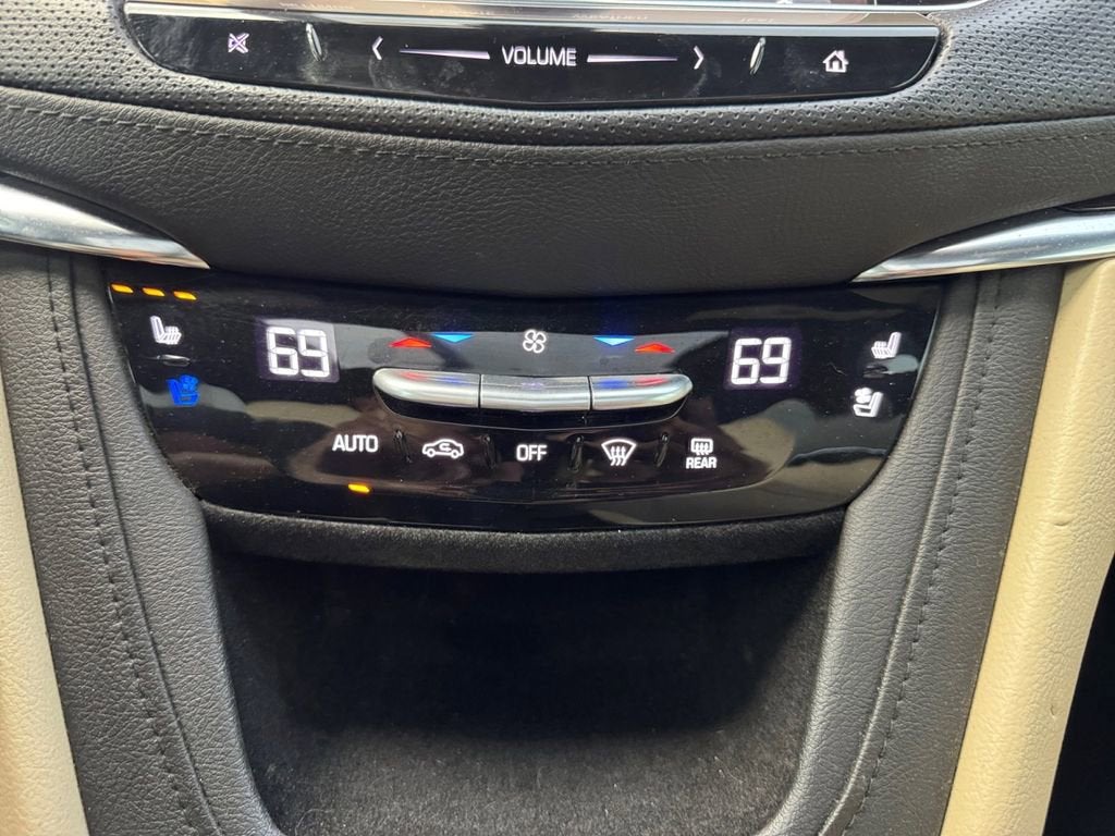 2017 Cadillac XT5 Premium Luxury FWD