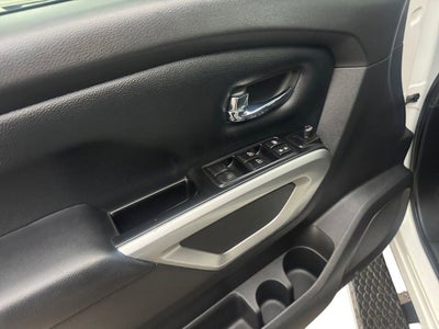 2017 Nissan Titan XD SV