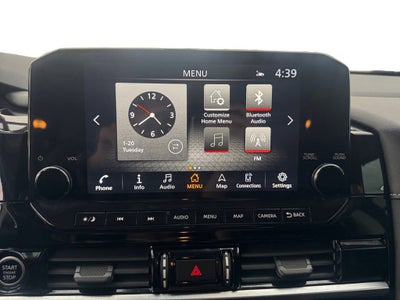 2022 Nissan Pathfinder SL