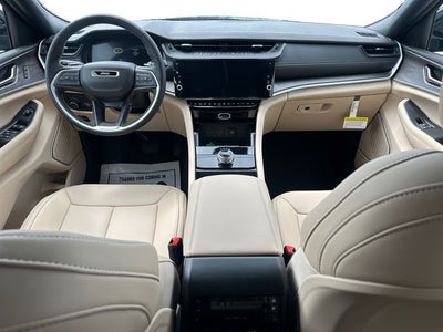 2026 Jeep Grand Cherokee GRAND CHEROKEE L LIMITED 4X2