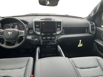 2025 RAM Ram 1500 RAM 1500 BIG HORN CREW CAB 4X2 5'7' BOX