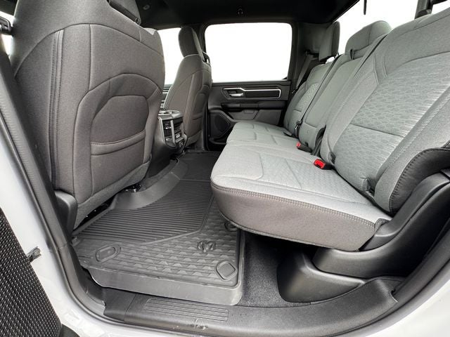 2026 RAM Ram 1500 RAM 1500 LONE STAR CREW CAB 4X2 5'7' BOX