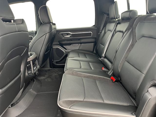 2026 RAM Ram 1500 RAM 1500 LARAMIE CREW CAB 4X2 5'7' BOX