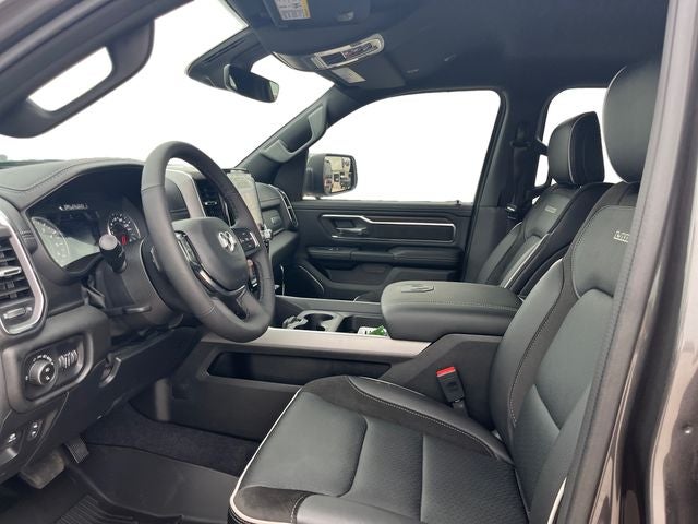 2026 RAM Ram 1500 RAM 1500 LARAMIE CREW CAB 4X2 5'7' BOX