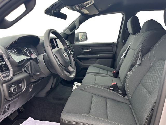 2026 RAM Ram 1500 RAM 1500 TRADESMAN CREW CAB 4X4 5'7' BOX