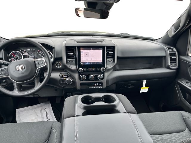 2026 RAM Ram 1500 RAM 1500 TRADESMAN CREW CAB 4X4 5'7' BOX