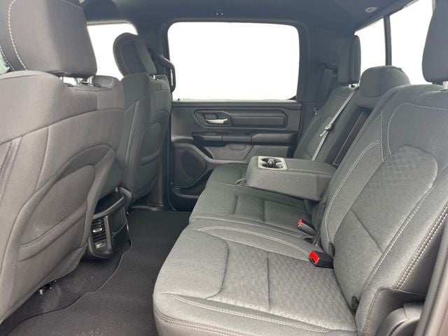 2026 RAM Ram 1500 RAM 1500 TRADESMAN CREW CAB 4X4 5'7' BOX