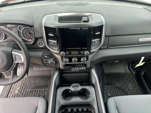 2026 RAM Ram 1500 RAM 1500 LONE STAR CREW CAB 4X4 6'4' BOX