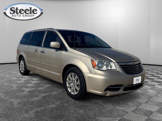 2015 Chrysler Town & Country LX