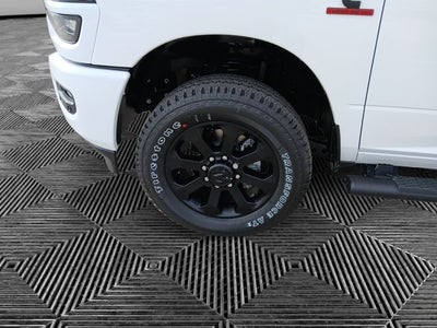 2026 RAM Ram 2500 RAM 2500 BLACK EXPRESS CREW CAB 4X4 6'4' BOX