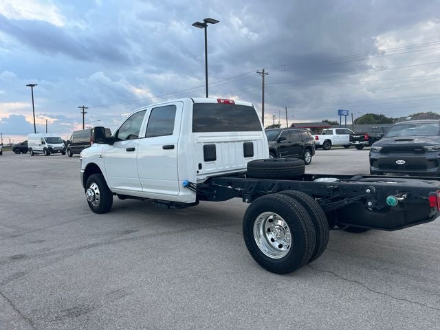 2025 RAM Ram 3500 Chassis Cab RAM 3500 TRADESMAN CREW CAB CHASSIS 4X4 60' CA