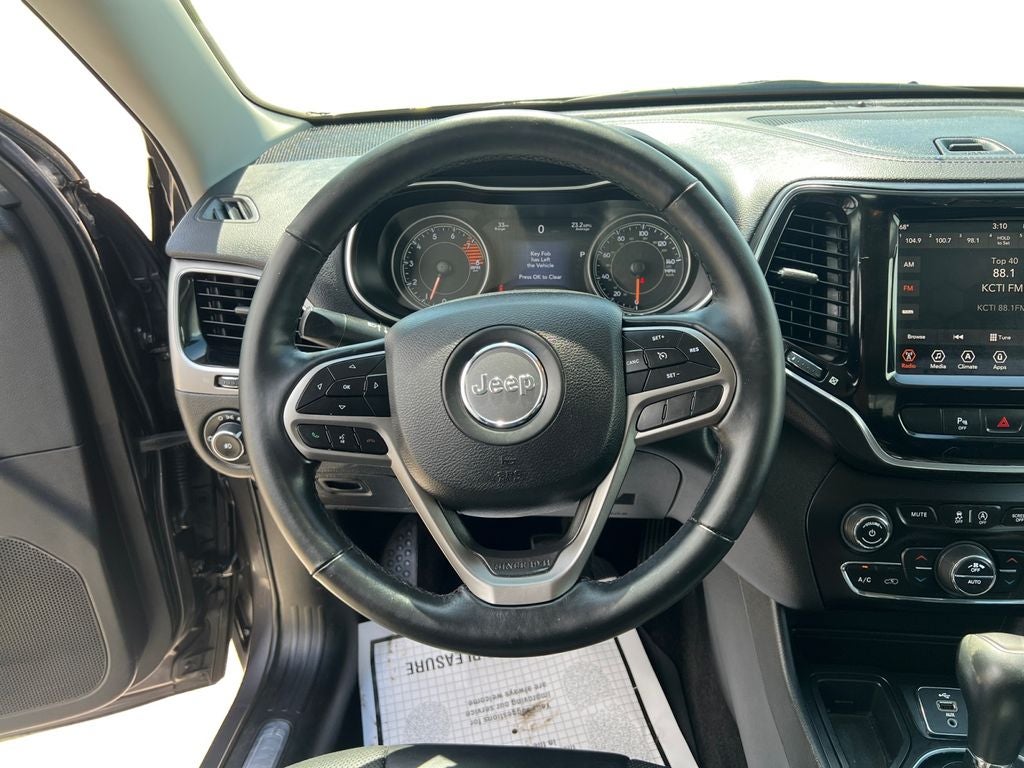 2019 Jeep Cherokee Limited FWD