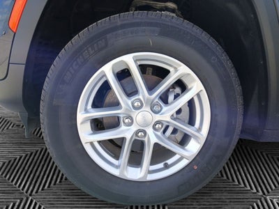 2024 Jeep Grand Cherokee GRAND CHEROKEE LAREDO X 4X2