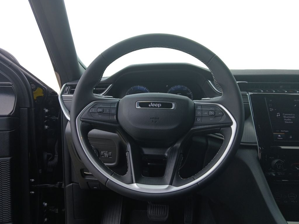 2024 Jeep Grand Cherokee GRAND CHEROKEE LAREDO X 4X4