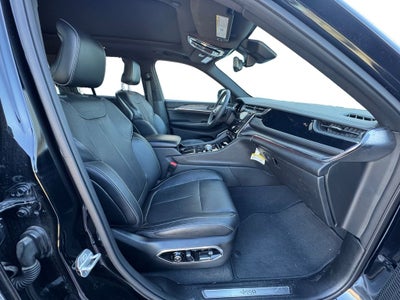 2023 Jeep Grand Cherokee Overland 4x4