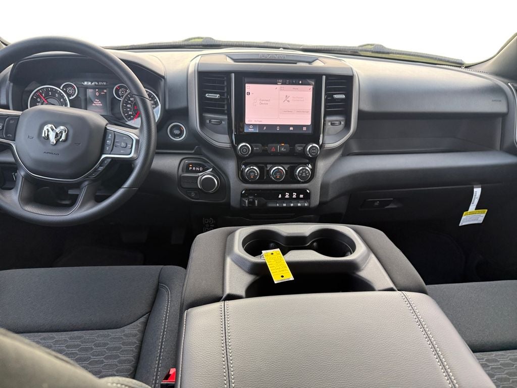 2026 RAM Ram 1500 RAM 1500 EXPRESS CREW CAB 4X2 5'7' BOX