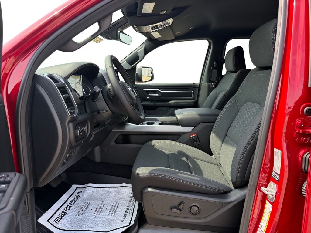 2026 RAM Ram 1500 RAM 1500 LONE STAR CREW CAB 4X4 5'7' BOX