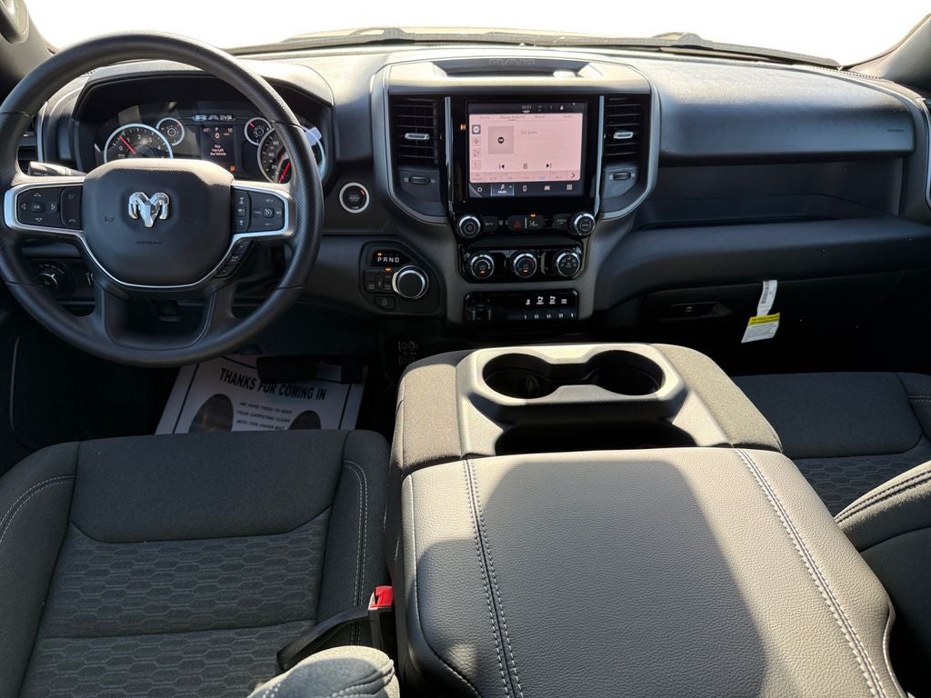 2026 RAM Ram 1500 RAM 1500 TRADESMAN CREW CAB 4X4 5'7' BOX