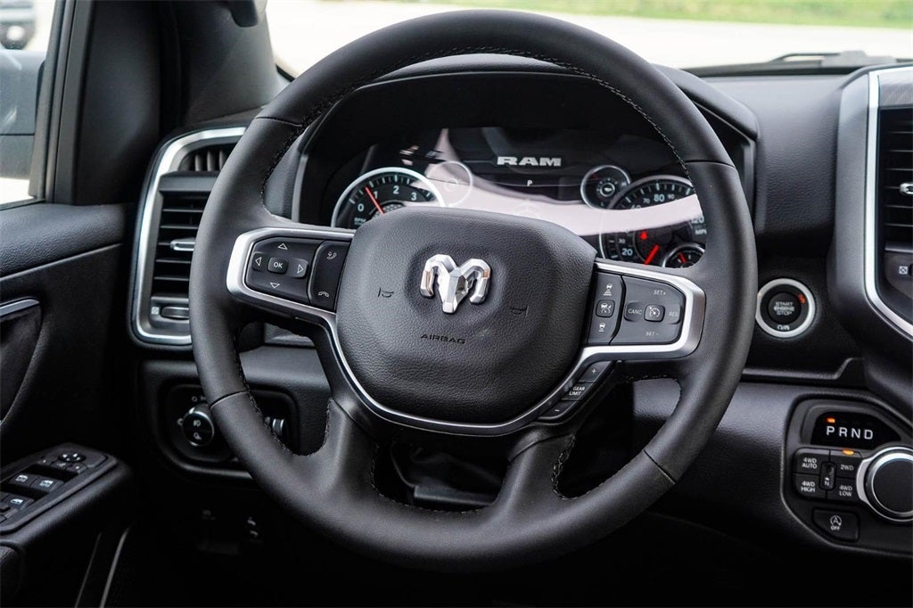 2025 RAM Ram 1500 RAM 1500 LONE STAR CREW CAB 4X4 6'4' BOX