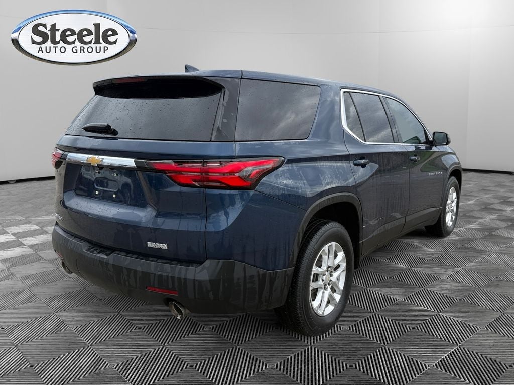 2023 Chevrolet Traverse FWD LS