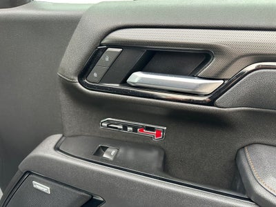 2025 GMC Sierra 1500 AT4