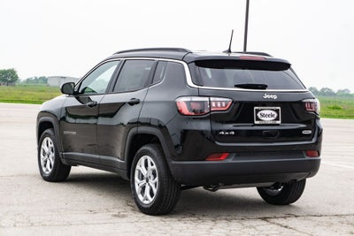 2025 Jeep Compass COMPASS LATITUDE 4X4