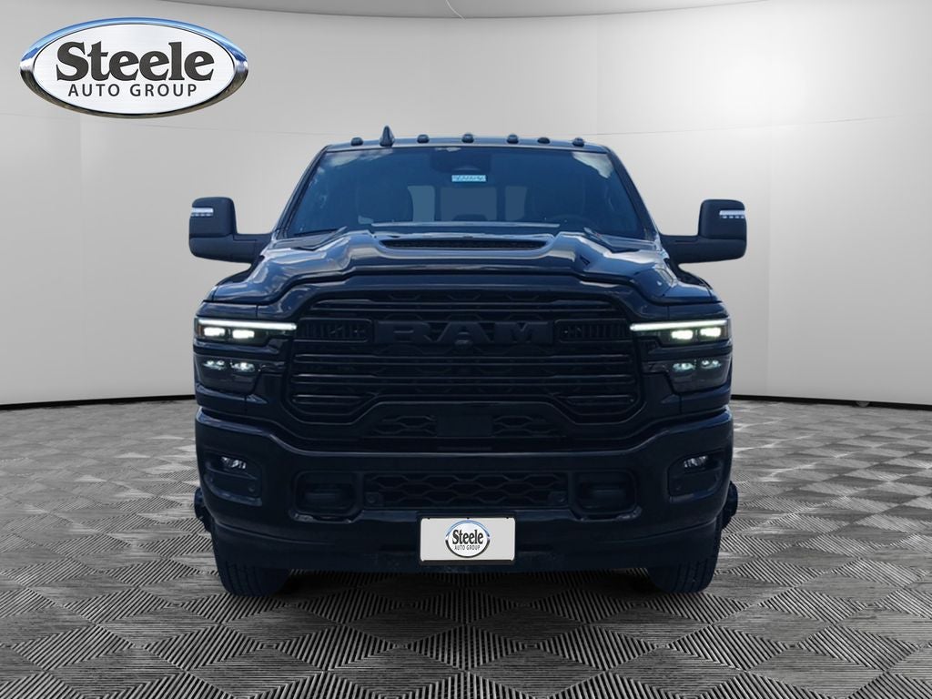 2025 RAM Ram 3500 RAM 3500 LARAMIE CREW CAB 4X4 8' BOX