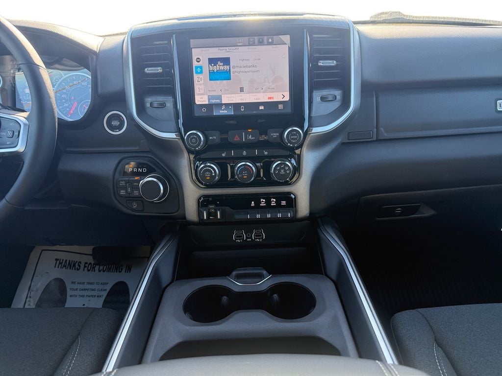 2026 RAM Ram 1500 RAM 1500 LONE STAR CREW CAB 4X4 5'7' BOX