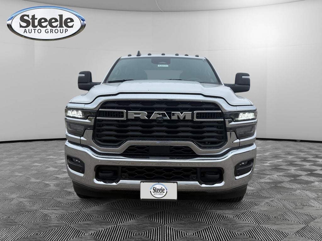 2026 RAM Ram 3500 Chassis Cab RAM 3500 TRADESMAN CREW CAB CHASSIS 4X4 60' CA