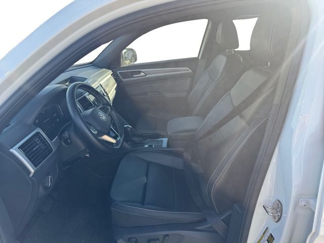 2022 Volkswagen Atlas Cross Sport 2.0T SE w/Technology