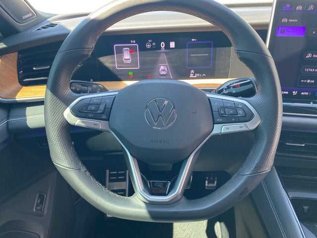 2025 Volkswagen Tiguan 2.0T SEL R-Line